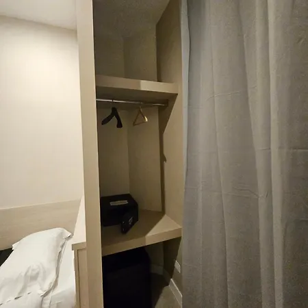 Otel Mosaic 3*