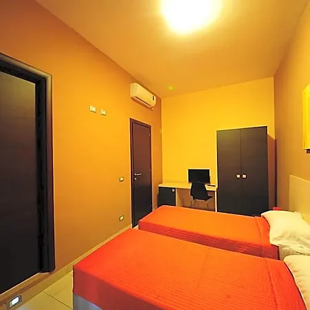 Hotel Mosaic