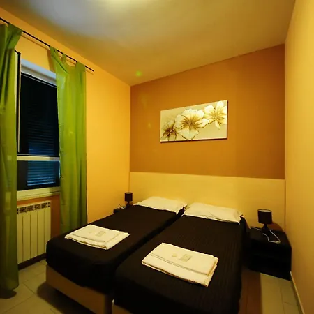 Mosaic Otel